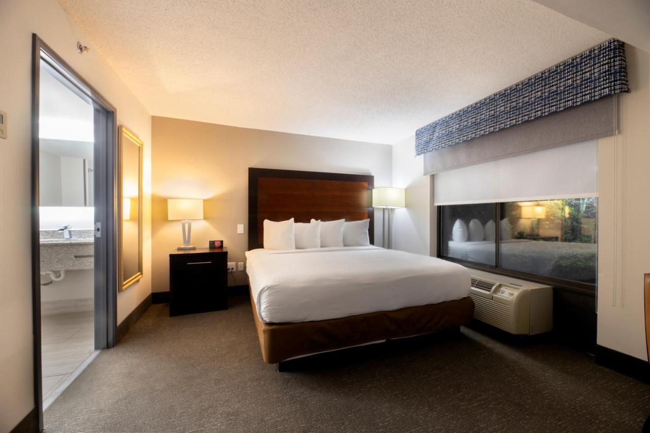 Wingate By Wyndham Atlanta Galleria/ Ballpark Smyrna Zewnętrze zdjęcie